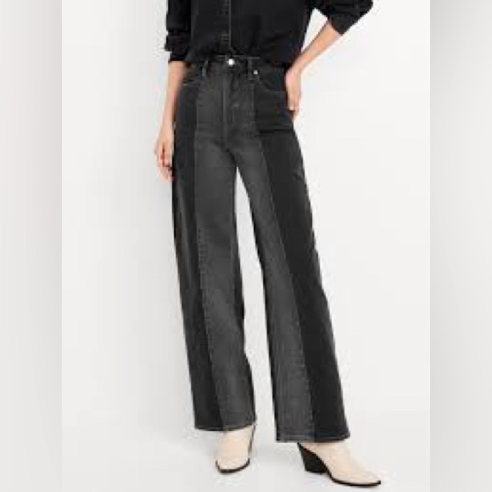 Old Navy Extra High-Waisted Sky-Hi Wide-Leg Jeans | size 2 Reg | Washed Black
